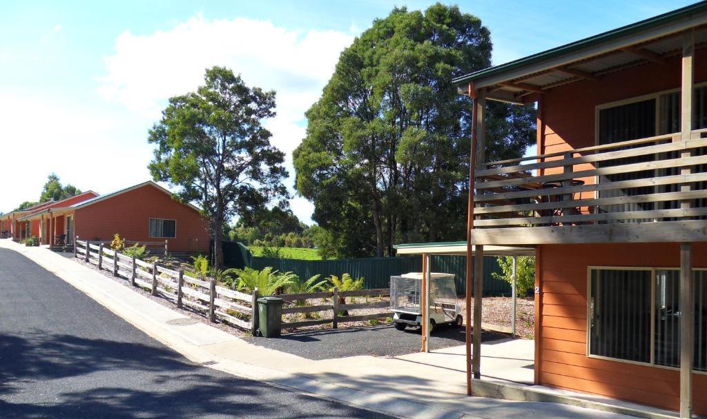 Driftwood Strahan Villas Exterior photo